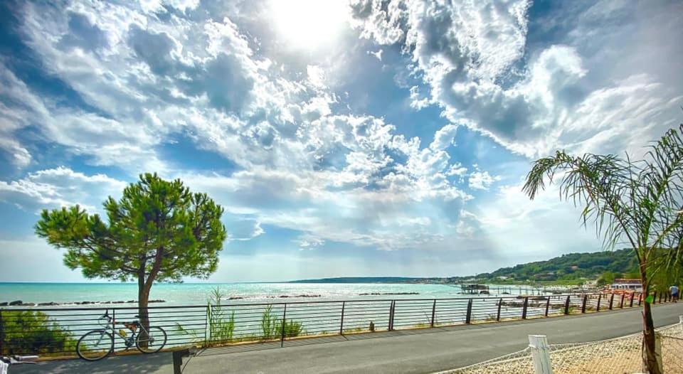 Casa A 20 Metri Dal Mare! Apartment Fossacesia Luaran gambar