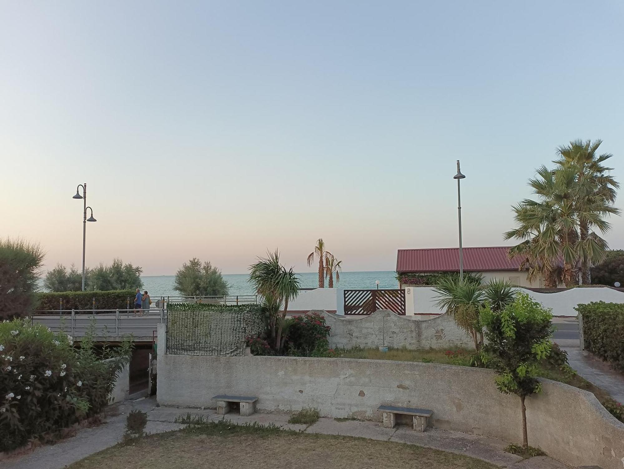 Casa A 20 Metri Dal Mare! Apartment Fossacesia Luaran gambar