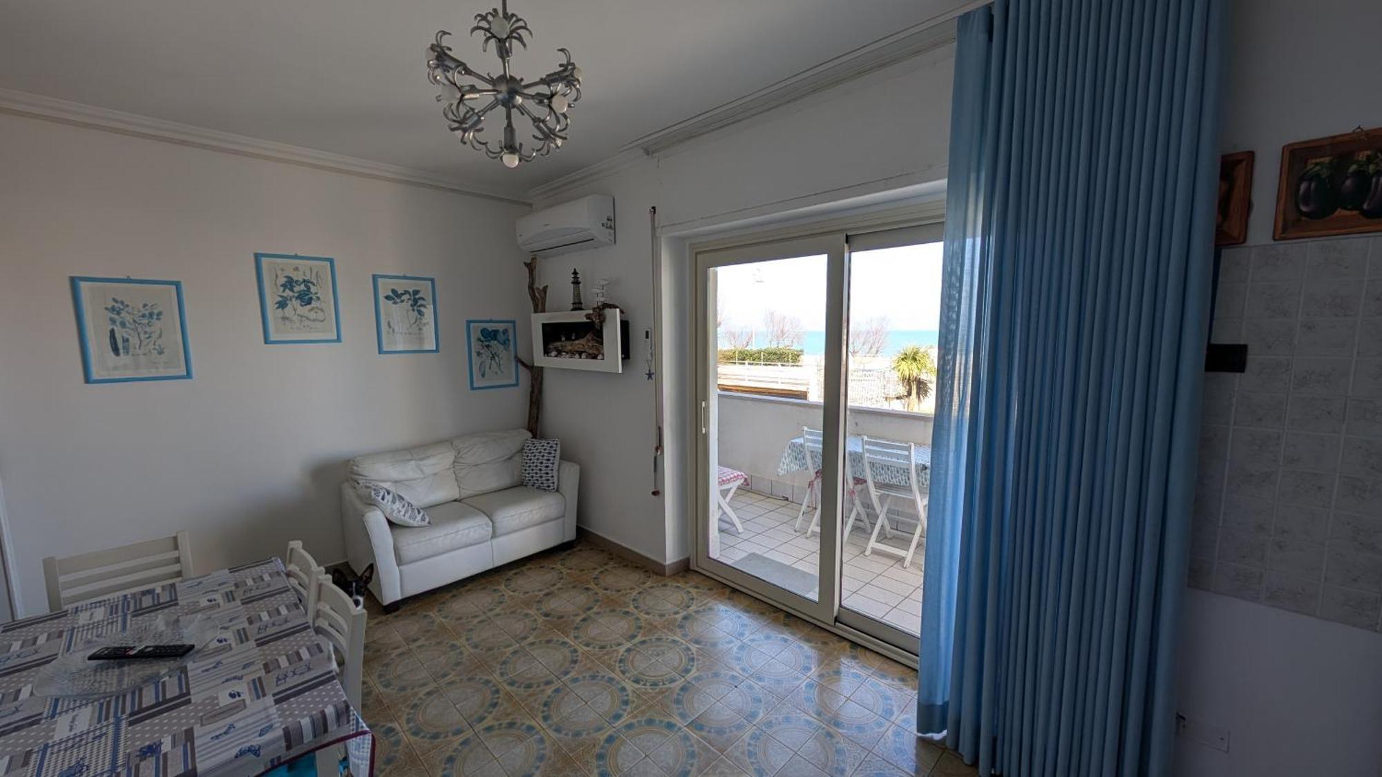 Casa A 20 Metri Dal Mare! Apartment Fossacesia Luaran gambar
